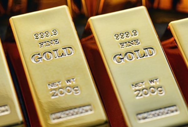 Золото на международных рынках активно скупается Россией