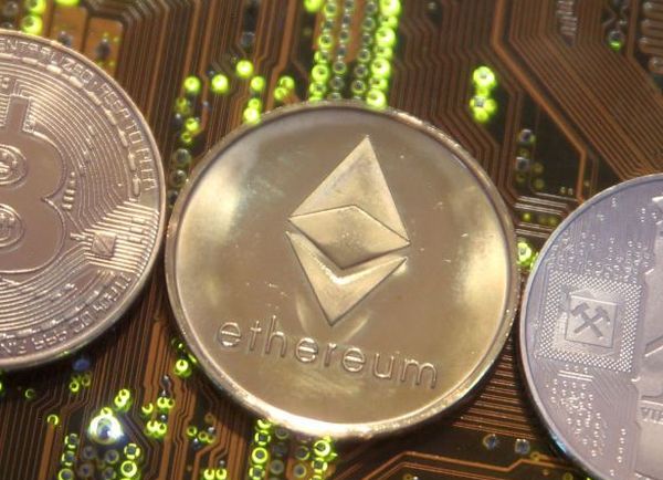 Криптовалюты рухнули после обвинения Bitfinex в мошенничестве