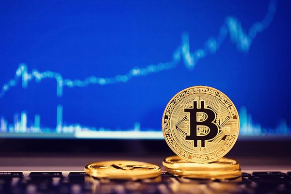 Курс биткоина искусственно раскачивают спекулянты