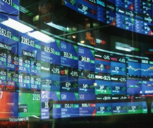 Фондовые рынки чувствительны к действиям Центробанков Фондовые рынки чувствительны к действиям Центробанков