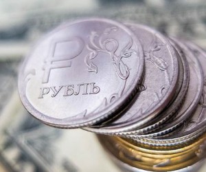 Курс рубля против доллара: На чьей стороне покупатели?
