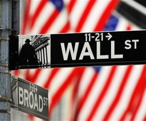 Фондовый рынок США с трепетом ждет выступления главы ФРС Фондовый рынок США с трепетом ждет выступления главы ФРС
