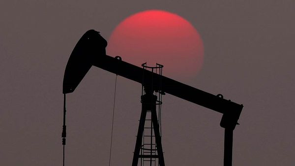 Нефть: Китай нашел способ отгружать сырье в обход санкций США