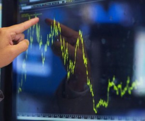 Фондовый рынок США не рад новым пошлинам на товары из Китая Фондовый рынок США не рад новым пошлинам на товары из Китая
