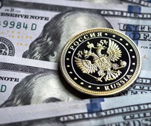 Рубль отскочил, но спрос на доллар оживился Рубль отскочил, но спрос на доллар оживился
