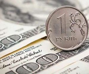 Курс рубля падет без остановки вторую неделю Курс рубля падет без остановки вторую неделю