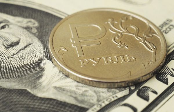 Курс рубля вырос на риторике главы ФРС