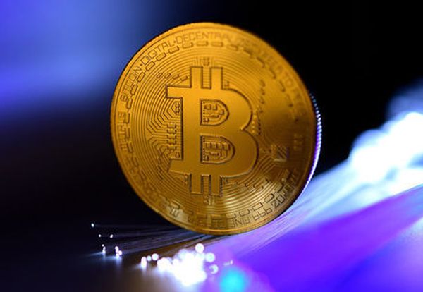 Курс биткоина: токен GRAM не дает расти криптовалюте