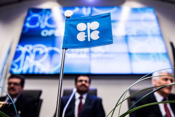 Нефть: ОПЕК+ хочет еще больше ограничить добычу