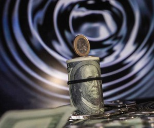 Нефть определяется, рубль под давлением Нефть определяется, рубль под давлением