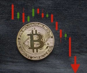 Курс биткоина может свалиться к $6500 из-за враждебности Китая