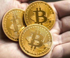 Биткоин: Новость о блокировке в Youtube  крипто обвалила рынок