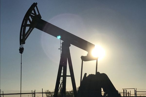 Нефть подпитывается новостями с торгового фронта