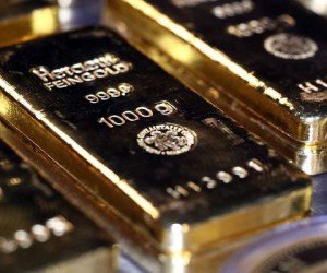 Стоимость золота консолидируется после резкого роста Стоимость золота консолидируется после резкого роста
