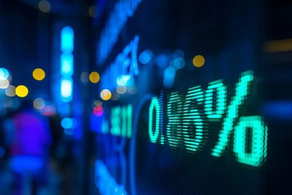 Российский фондовый рынок начал год новыми рекордами