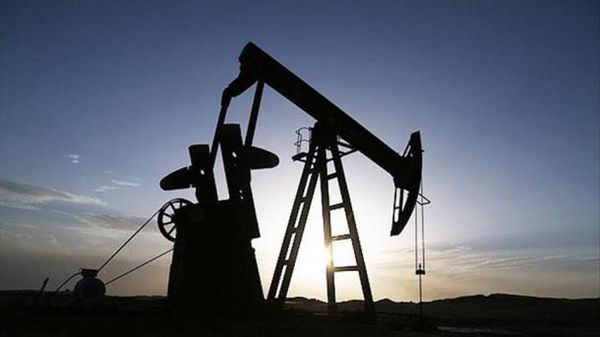Курс нефти вернулся к уровню $63 за баррель