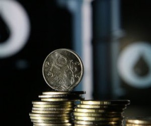 Нефть не будет поддерживать курс рубля Нефть не будет поддерживать курс рубля