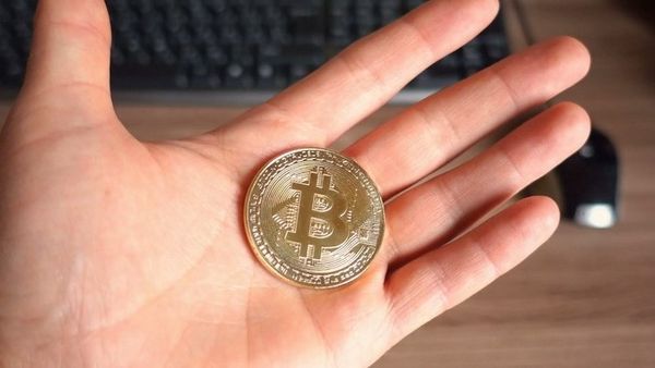 Касание $10,000 обернулось для Биткоина снижением