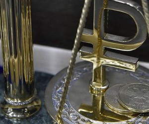 Рубль: Перспективы остаются негативными из-за коронавируса и нефти Рубль: Перспективы остаются негативными из-за коронавируса и нефти