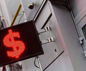 Прогноз по доллару: Нефть потеряла 6% за сутки, что творится с курсом Прогноз по доллару: Нефть потеряла 6% за сутки, что творится с курсом