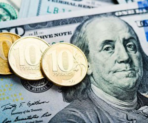 Курс рубля падает из-за нефти и распространения COVID-19 в России Курс рубля падает из-за нефти и распространения COVID-19 в России