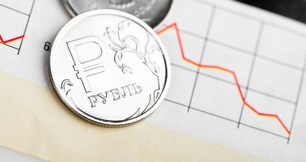 Что происходит с долларом и буде ли он падать или расти в ближайшее время