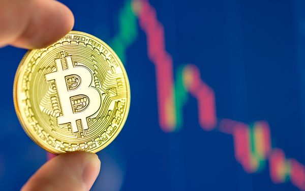 Биткоину удалось забраться выше $7000 и это хорошая новость для инвесторов