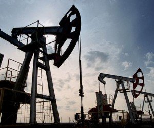 Нефть: рост цен выше 30$ затруднен внешними факторами 