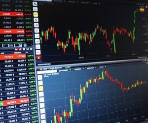 Мировые фондовые рынки сдают максимумы достигнутые накануне Мировые фондовые рынки сдают максимумы достигнутые накануне
