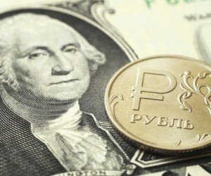 Рубль растет усиливая позиции против доллара США Рубль растет усиливая позиции против доллара США