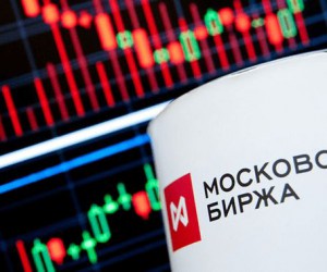 Российский фондовый рынок растет следом за нефтью