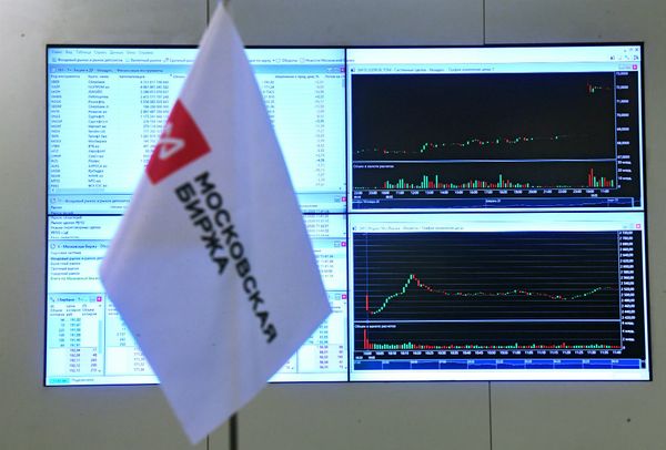 Российский фондовый рынок падает под влиянием внешнего негатива