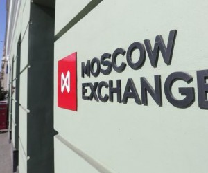 Российский рынок акций попал под давление продавцов Российский рынок акций попал под давление продавцов