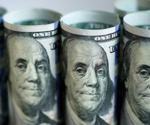 Доллар будет падать в ближайшее время, но продавать его рано Доллар будет падать в ближайшее время, но продавать его рано