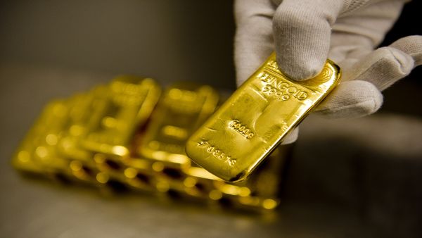 Курс золота толкает российский фондовый рынок вверх