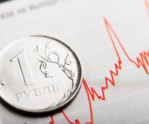 Рубль подешевел к доллару США, подорожал к евро и британскому фунту Рубль подешевел к доллару США, подорожал к евро и британскому фунту