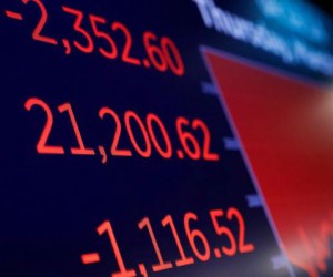 Российский фондовый рынок заканчивает день в минусе Российский фондовый рынок заканчивает день в минусе