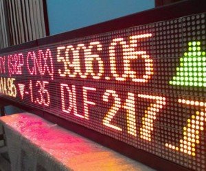 Мировые фондовые рынки затаились перед выступлением Пауэлла Мировые фондовые рынки затаились перед выступлением Пауэлла