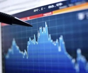 Мировые фондовые рынки продолжают падать, нефть теряет 5% Мировые фондовые рынки продолжают падать, нефть теряет 5%