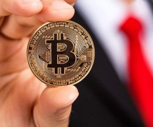 Курс биткоина впервые с 2019 года превысил $13000 Курс биткоина впервые с 2019 года превысил $13000