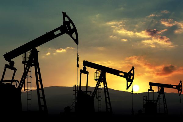 Курс нефти рухнул еще на 3% до 39.40$