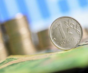 Рубль дорожает к основным валютам на фоне надежд на новую вакцину Рубль дорожает к основным валютам на фоне надежд на новую вакцину