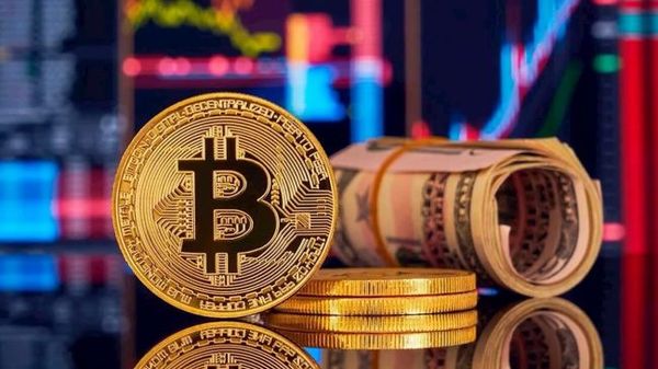 Курс биткоина: Может ли рухнуть криптовалюта в ближайшее время