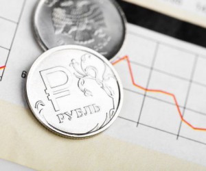 Рубль остается на пути к снижению на фоне паники на мировых рынках Рубль остается на пути к снижению на фоне паники на мировых рынках