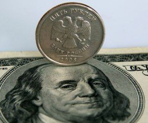 Курс рубля прибавил за сутки 0.6% достигнув максимальных с августа уровней