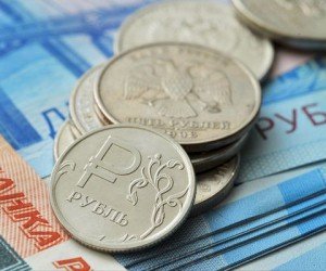 Рубль завершает год уверенно и стабильно против доллара и евро