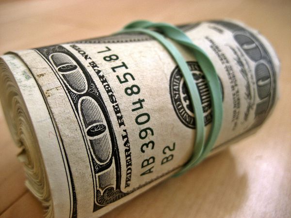 Рост доллара остается под вопросом