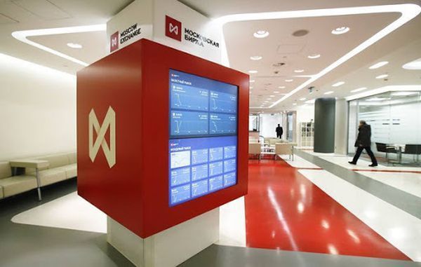 Российский рынок акций последовал за внешним негативным фоном