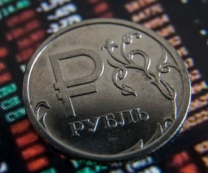 Рубль настроился на отметку 79 за один доллар Рубль настроился на отметку 79 за один доллар