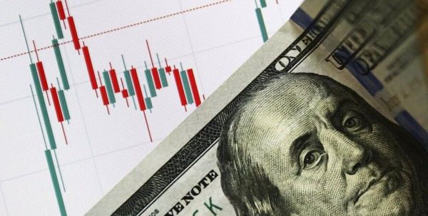 Девальвация доллара отменяется, рубль тестирует отметку 74